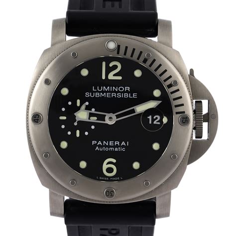 pre owned panerai submersible|panerai luminor submersible pam 00025.